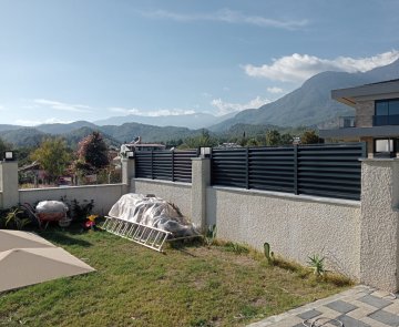 Güneş Kırıcı Paneller